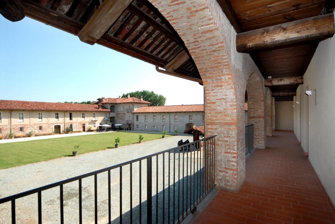 Agriturismo Camisassi ซาลุซโซ ภายนอก รูปภาพ